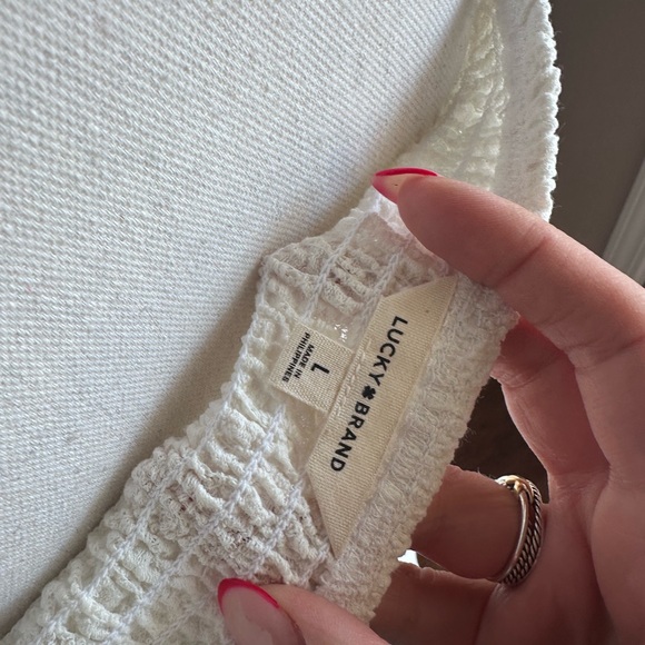 Lucky Brand Textured Top - Picture 7 of 10